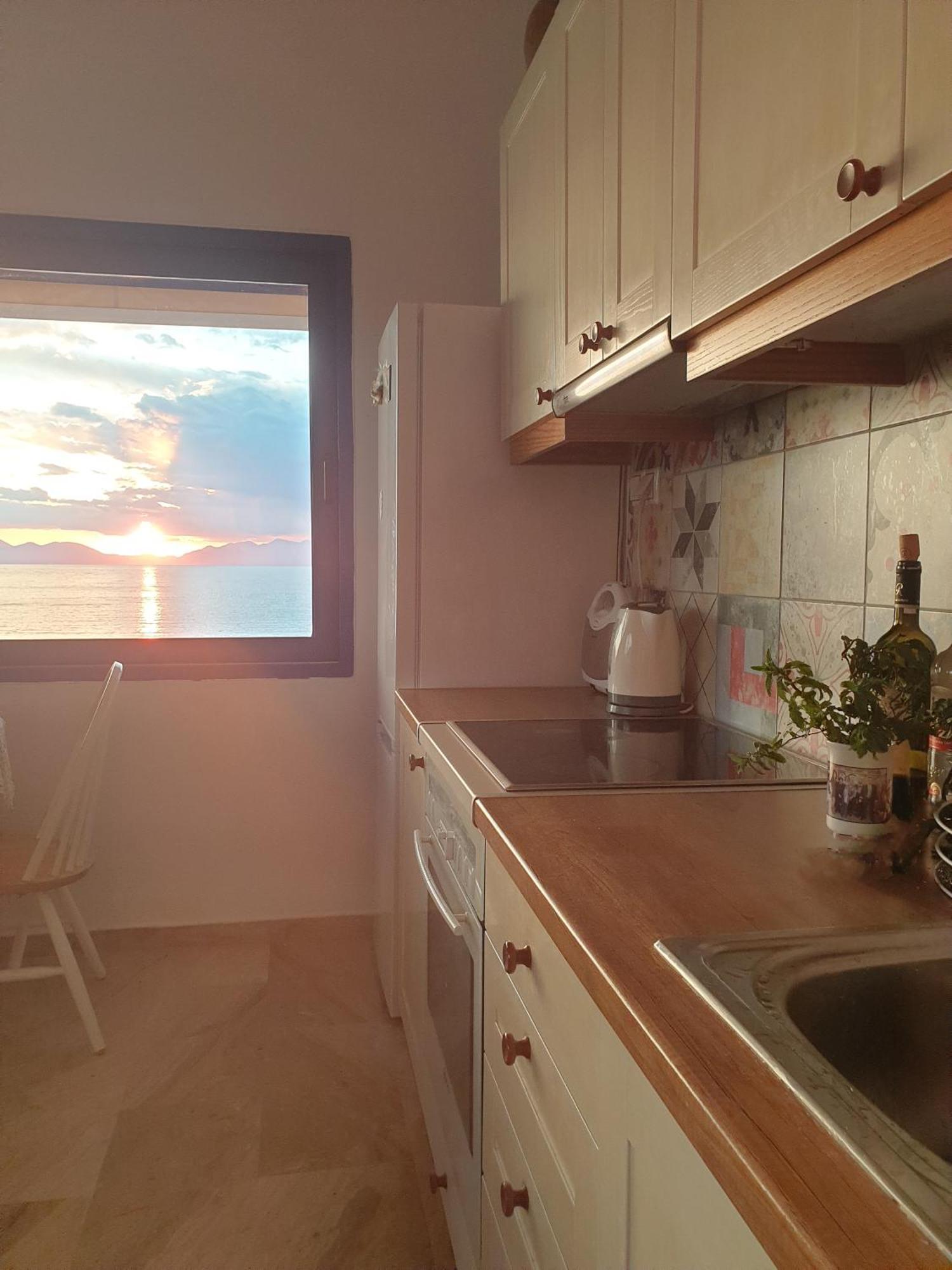 Sunset Holiday House Archangelos  Buitenkant foto